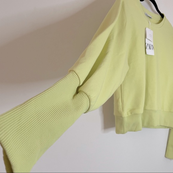 NWT Zara Yellow Balloon Sleeve Sweater - Picture 3 of 5
